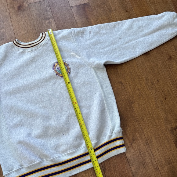 Vintage 80s University of Washington heavyweight crewneck - Picture 6 of 9